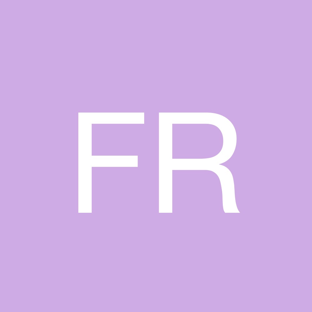 Meet your Posher, Francesca