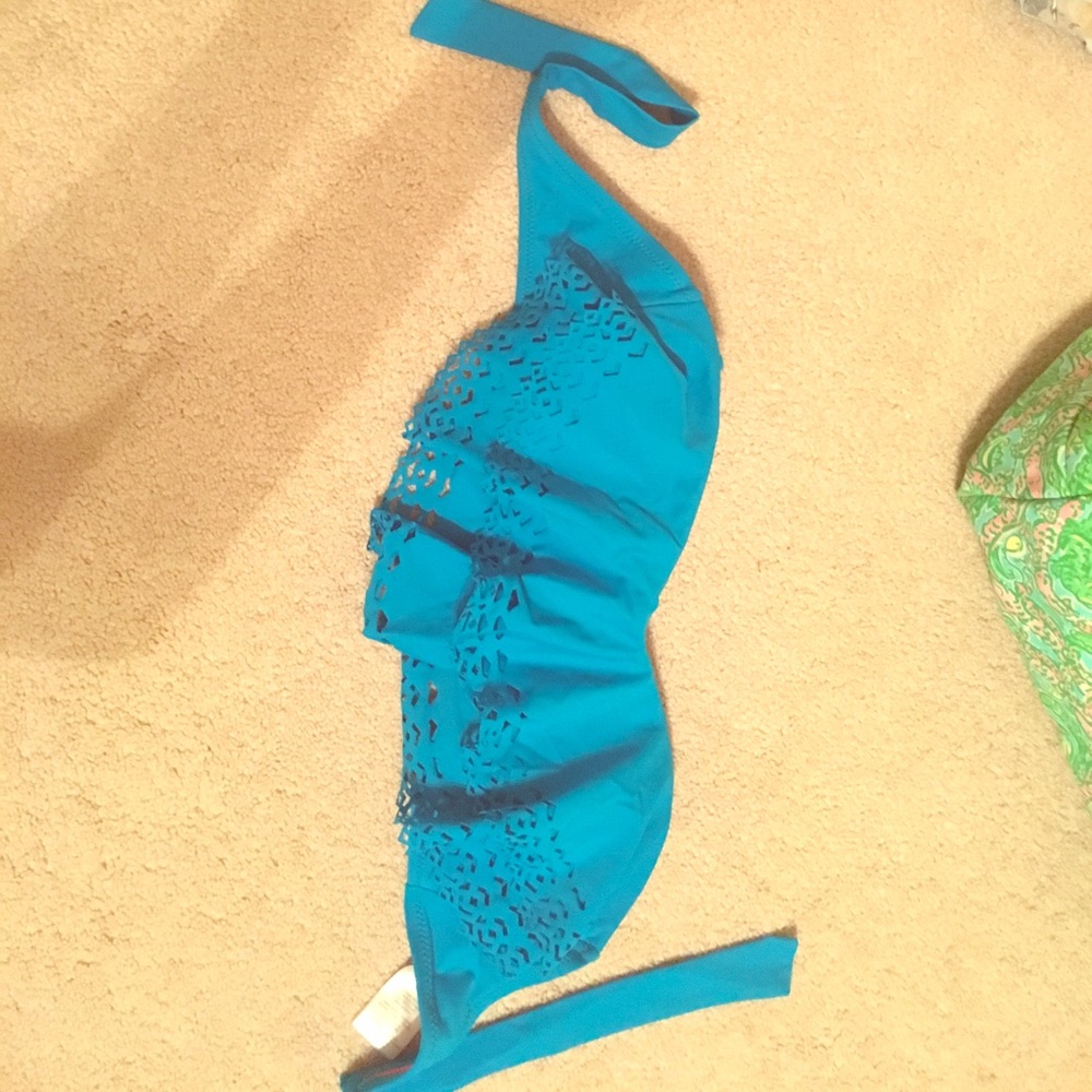Jessica Simpson bikini top
