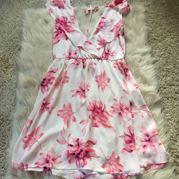 Pink and cream lush floral dress - Picture 4 of 8