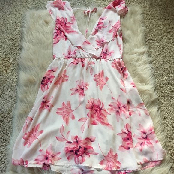 Pink and cream lush floral dress - Picture 5 of 8