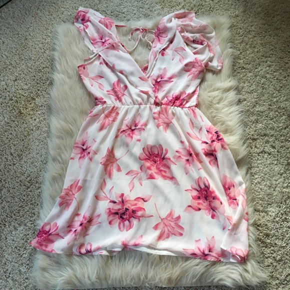 Pink and cream lush floral dress - Picture 8 of 8