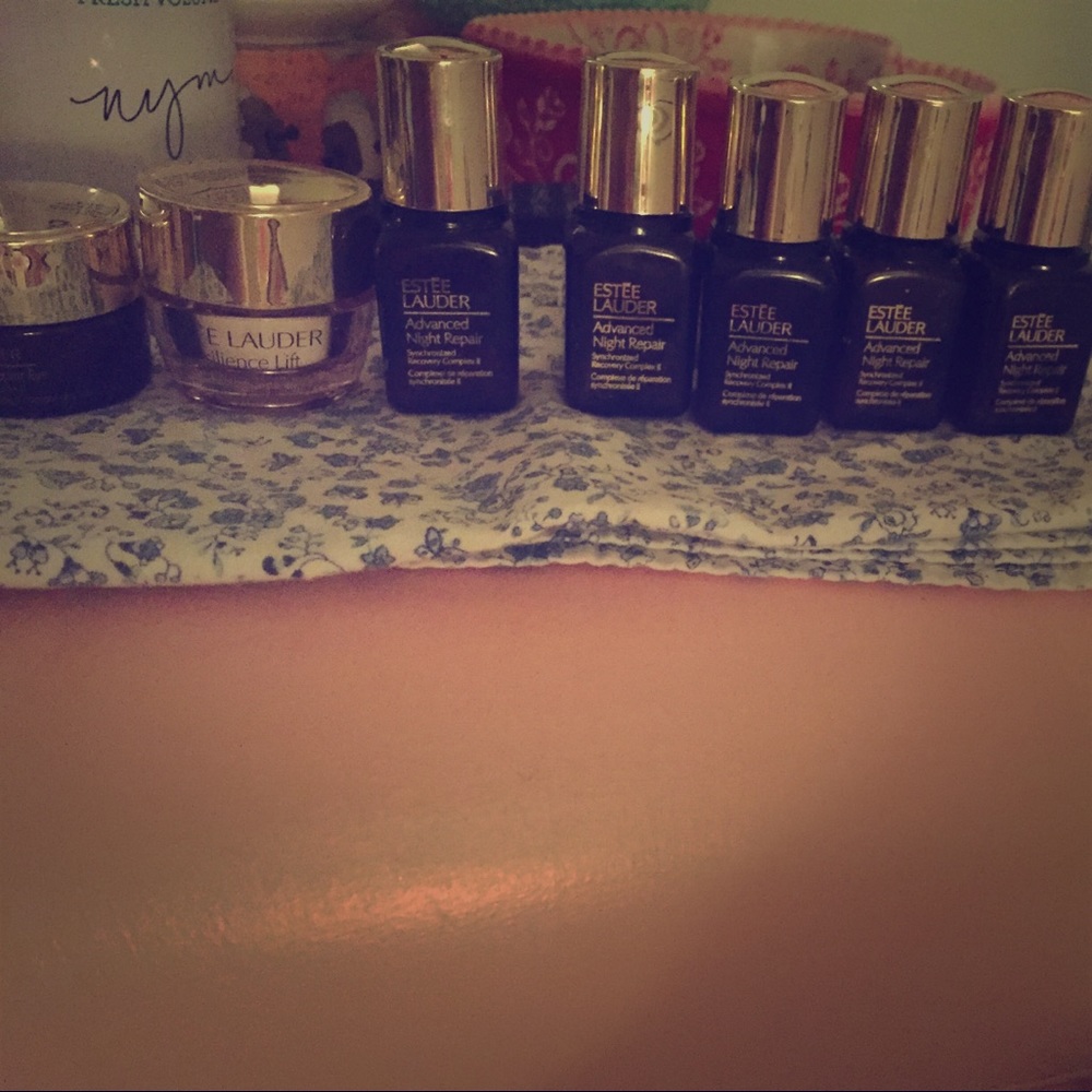 Estée Lauder skincare lot!