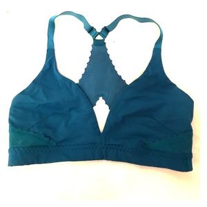 Lululemon Razor Cut Light Support Bra size 6