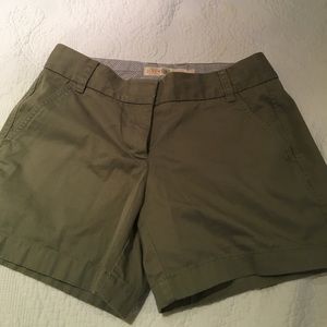 Olive jcrew broken in chino shorts