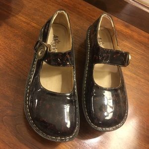 Alegria Patent Leather Tortoise Mary Janes 38