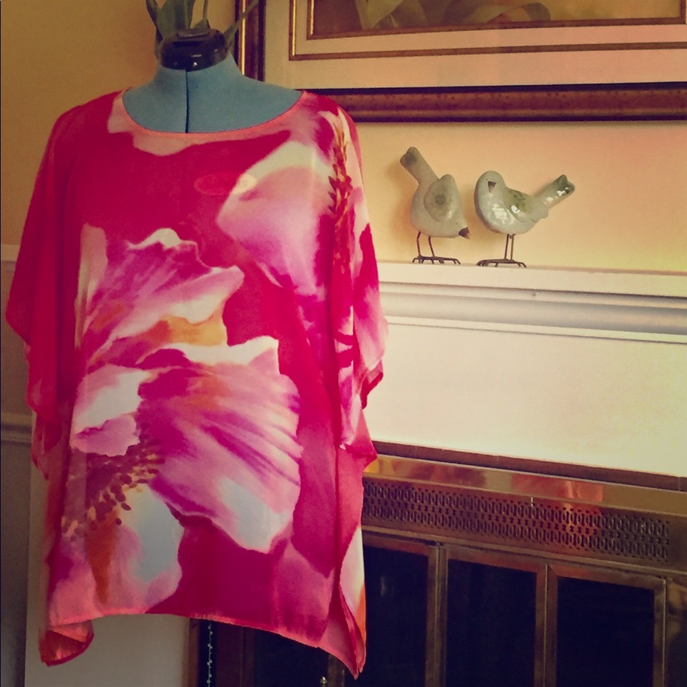 Beautiful sheer pink tunic.