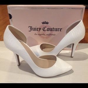 BRAND NEW Juicy Couture White Snake Skin Pump Heel