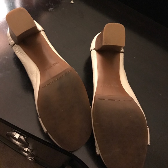 Nine West - Picture 2 of 2