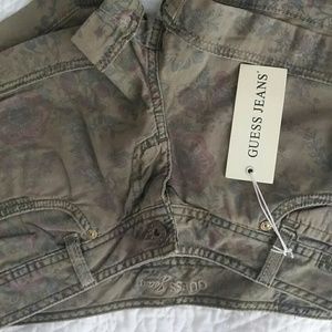 Guess green floral shorts