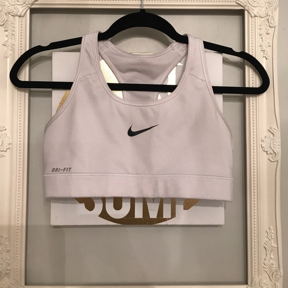 Nike Pro Women's Sports Bra