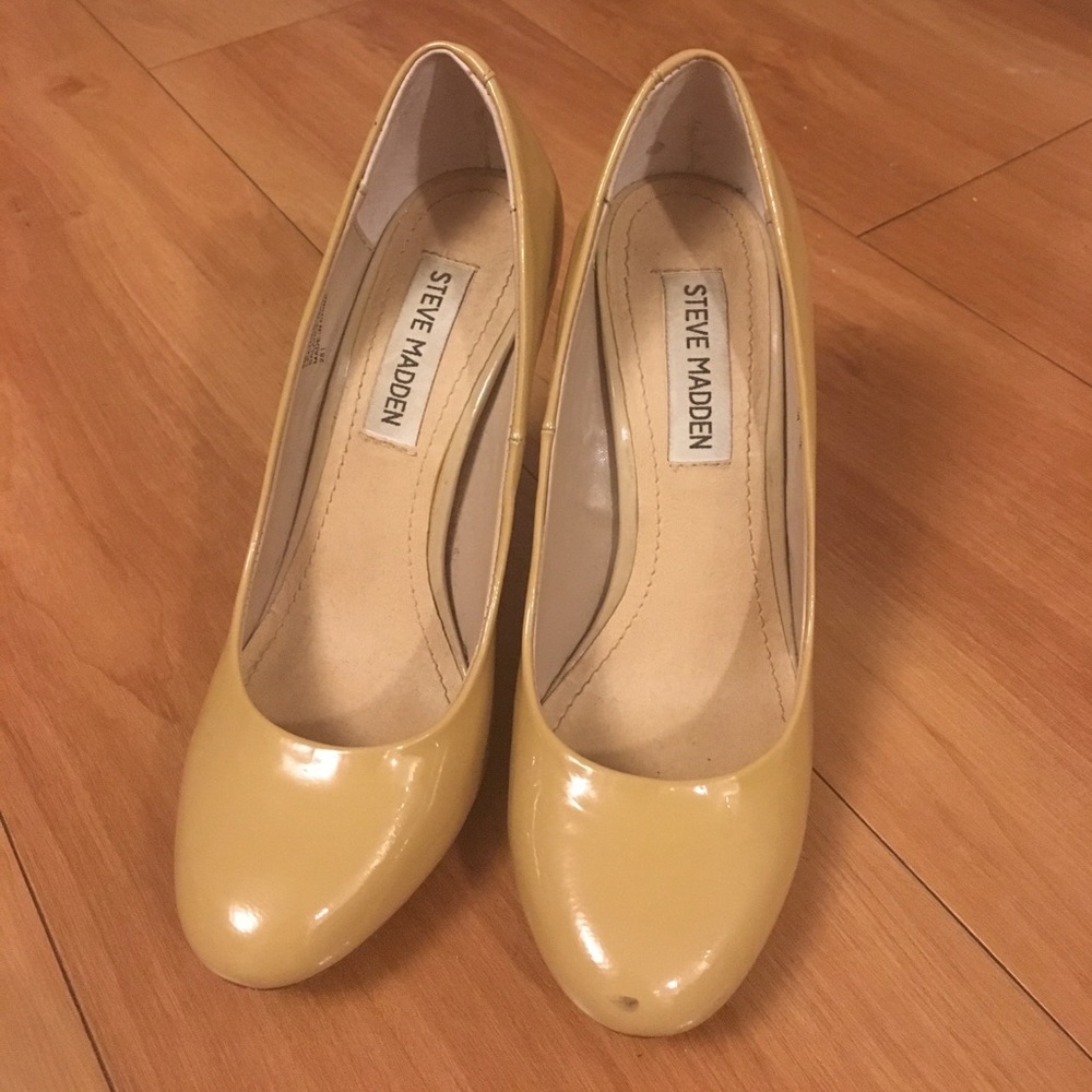 🌿HOST PICK 🌿 Steve Madden