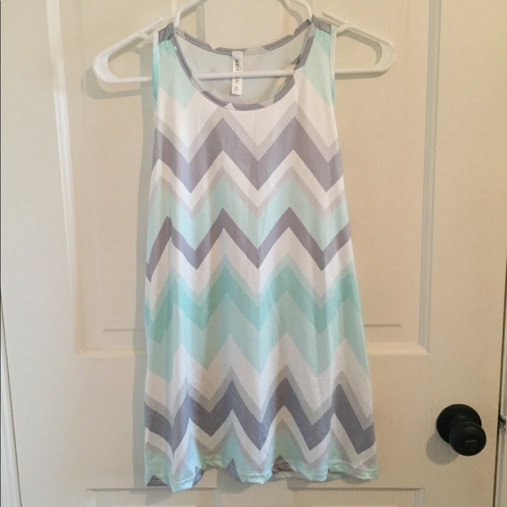 Racer back chevron top