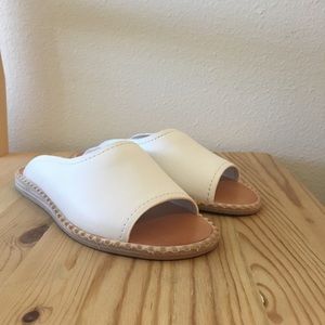 Dolce Vita Poe Sandals