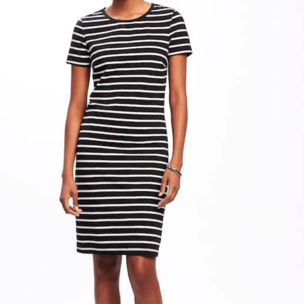 Old Navy Fitted Crew-Neck Tee Dress