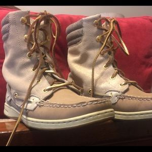 Sperry Top Sider Boots - size 7