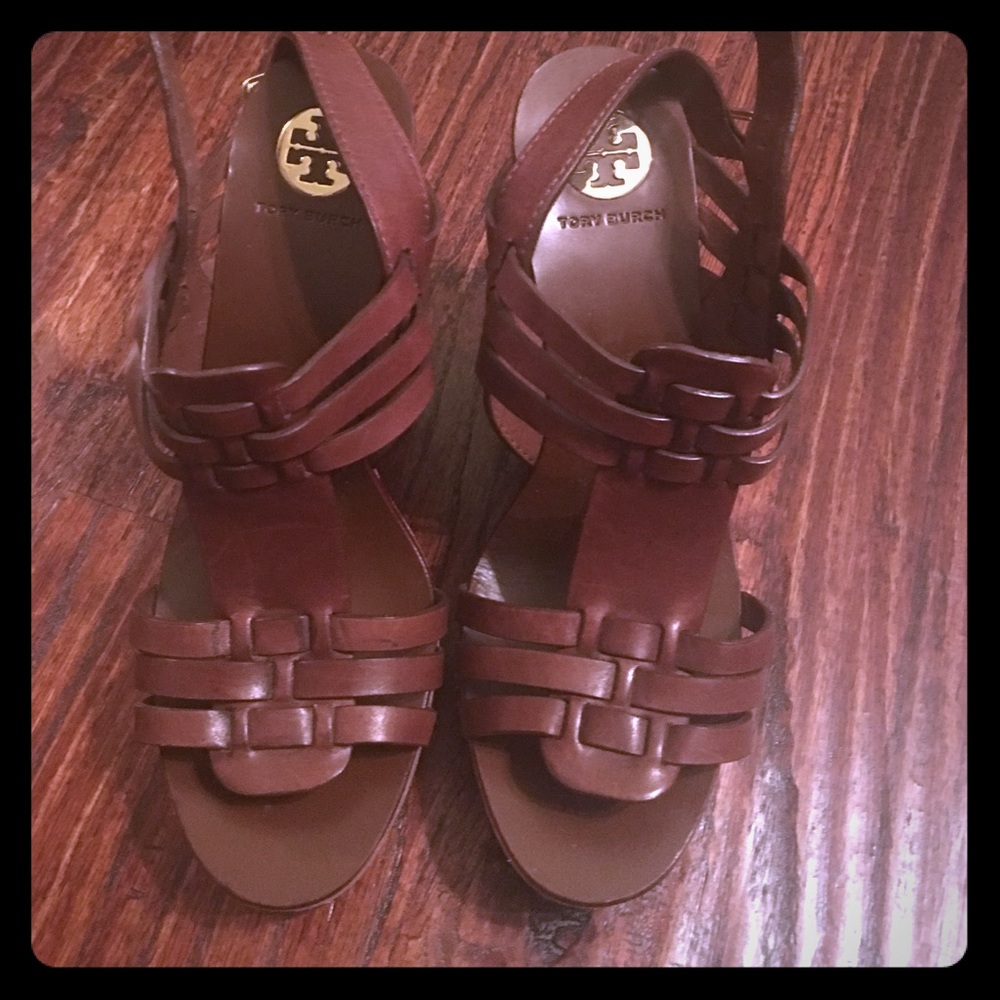 Tory Butch wedges