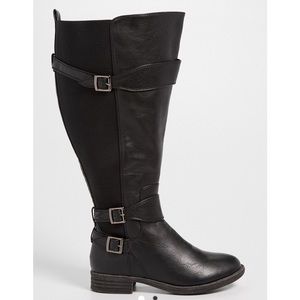 Faux leather and gore extra wide calf boot