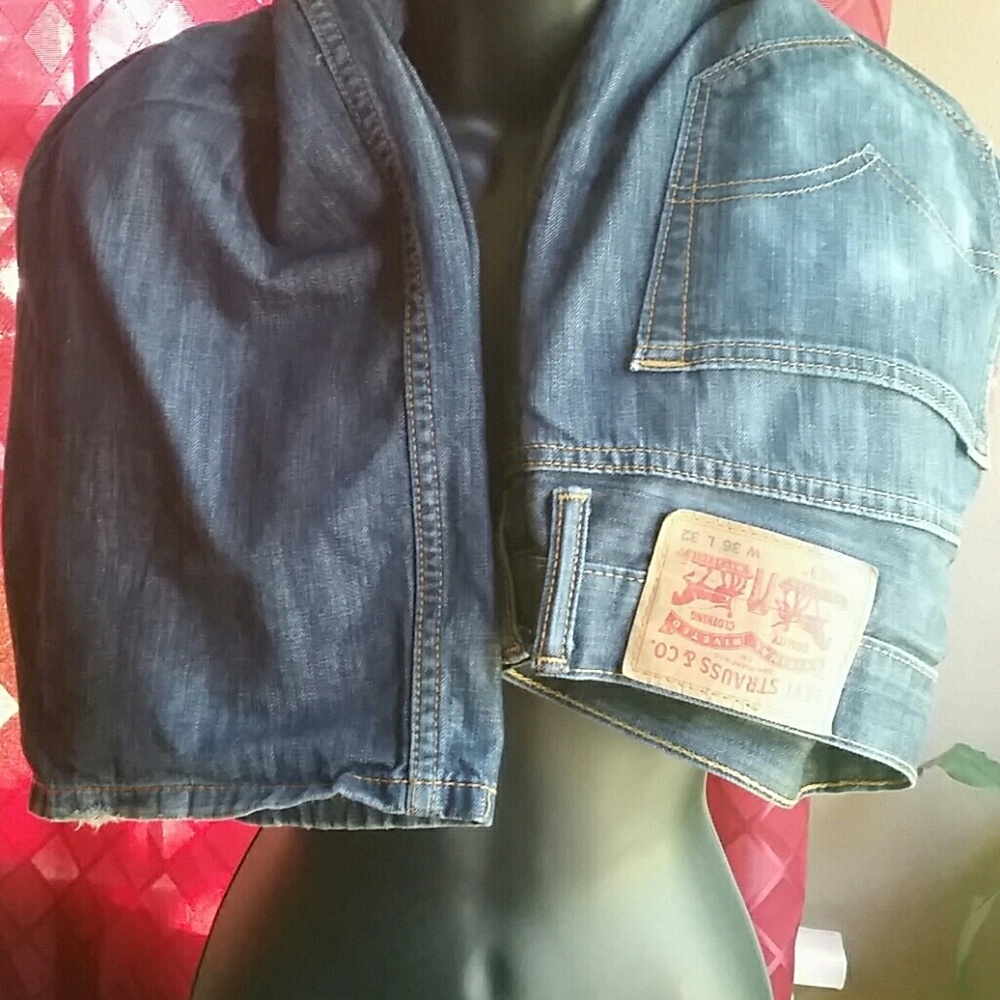 Levi men's jeans 36x32