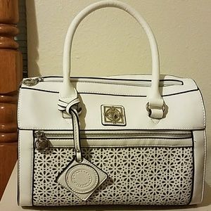 NWOT Catherine Malindrino Devon Satchel