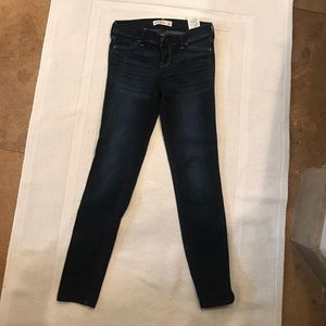 Abercrombie Kids darkwash jeans