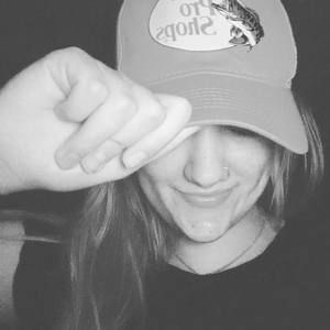 Meet your Posher, Kayla