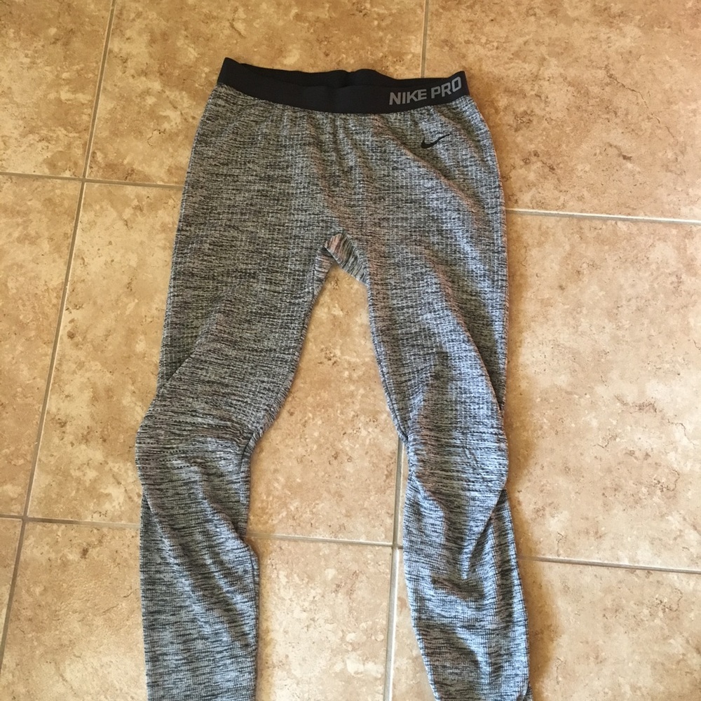 Women's Nike pro leggings