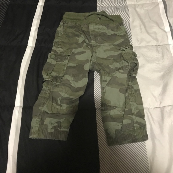 Boys army pants - Picture 1 of 2