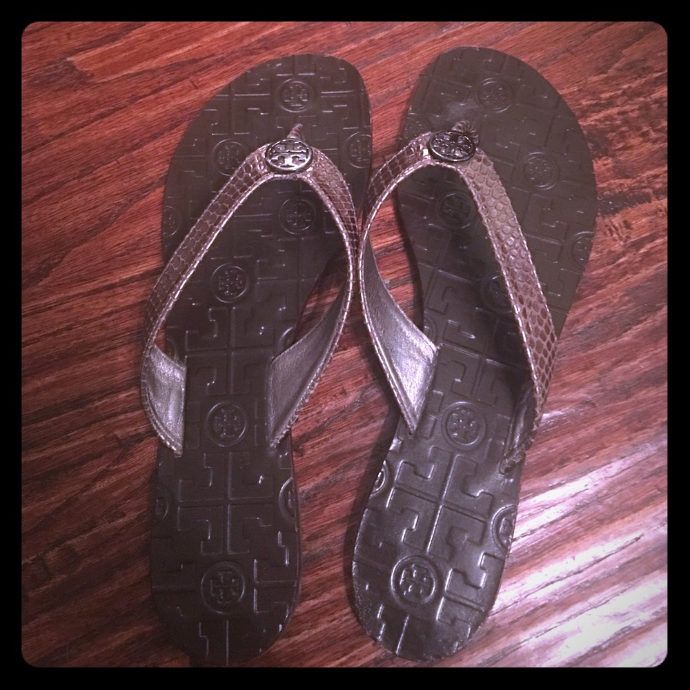 Tory Butch Thora flip flops