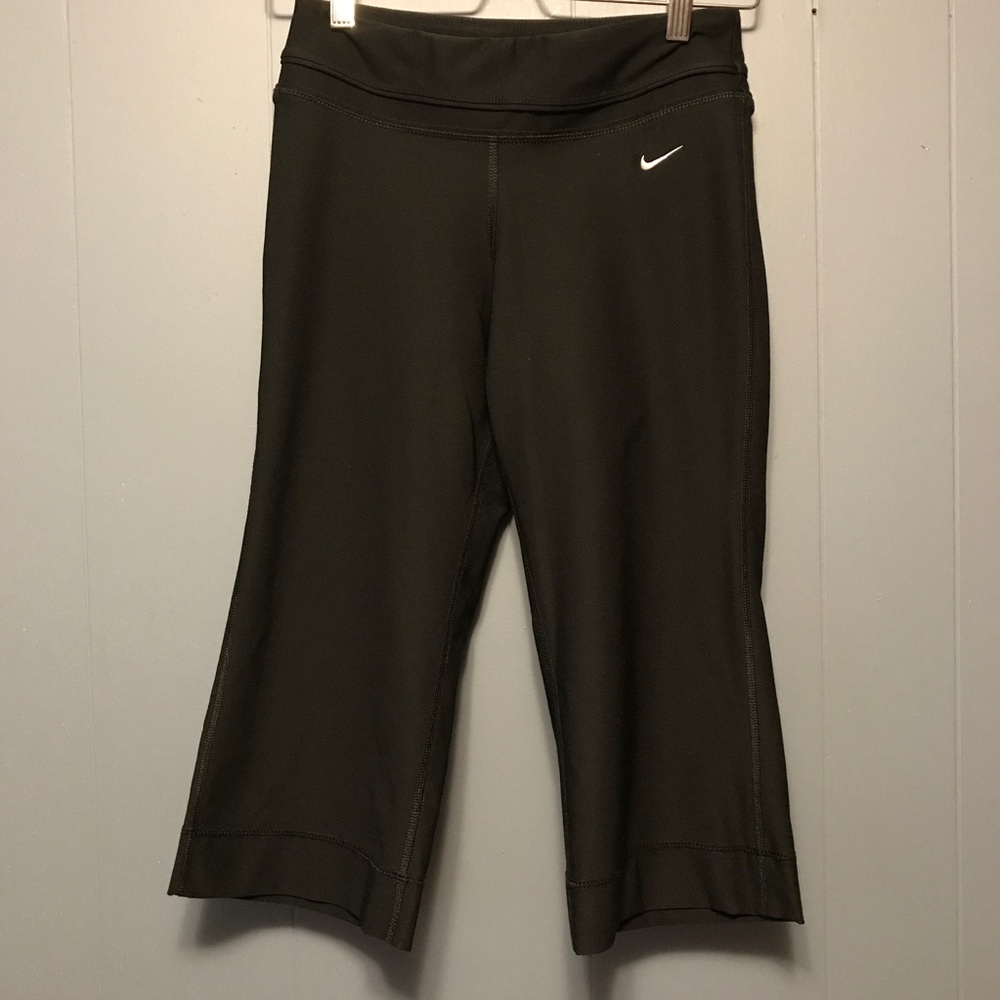 Nike Fitness Capris