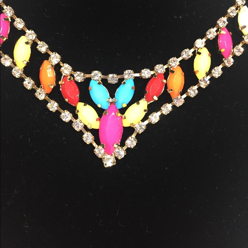 NWOT colorful necklace worn once - Picture 2 of 2