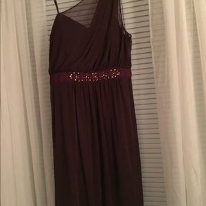 Adriana Papell grape chiffon one strap dress