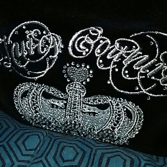 Juicy Couture black velvet satchel w crown - Picture 3 of 4