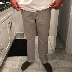 J. Crew Men's Urban Slim "Broken-In" Chino Pants