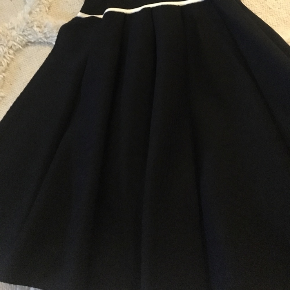 Parker Dress Size XS - Picture 5 of 5