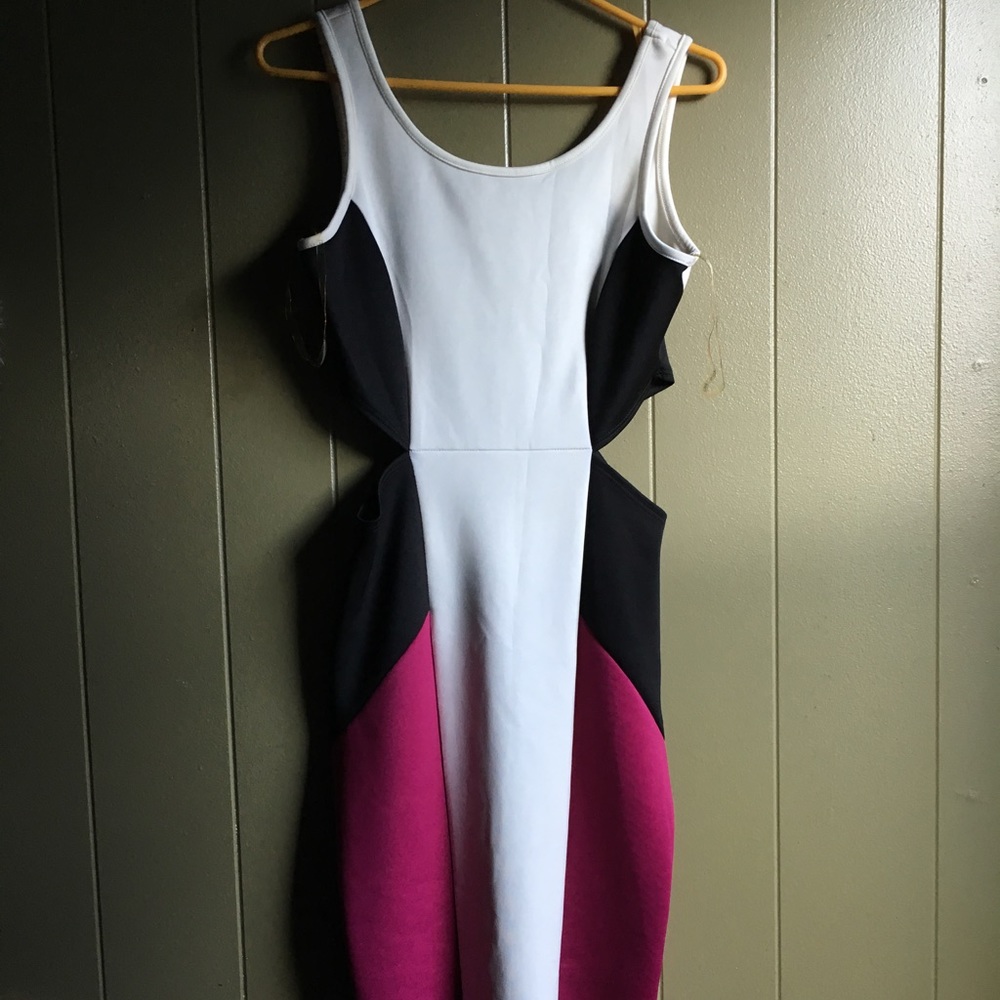 Love Culture cut-out dress