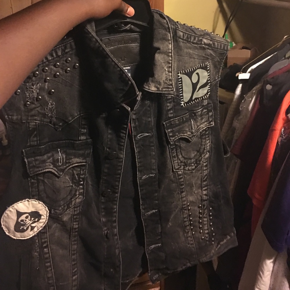 True religion vest