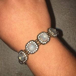 ELEGANT SOFT SQUARE JEWEL BRACELET