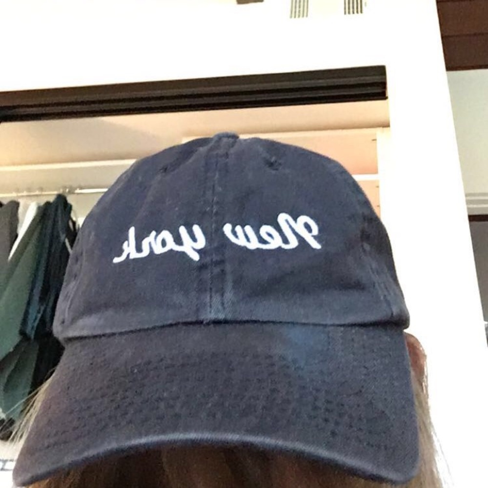 NEW YORK BRANDY MELVILLE HAT