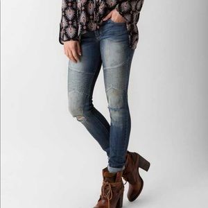 Gilded Intent Moto Jeans.👖