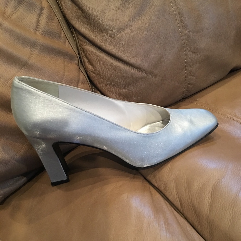 Stuart Weizmann - image 4