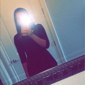 Meet your Posher, Mia