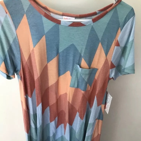 Lularoe Aztec Carly Unicorn Size small NWT - Picture 1 of 3