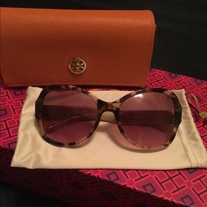 Tory Burch Oversized Butterfly Sunglasses
