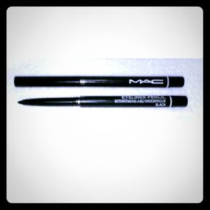 Waterproof pencil gel eyeliner