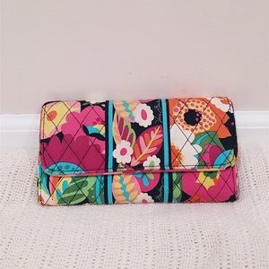 Vera Bradley VA VA Bloom Wallet