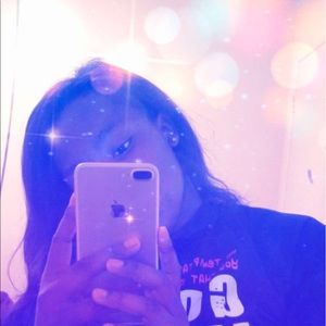 Meet your Posher, Aniya