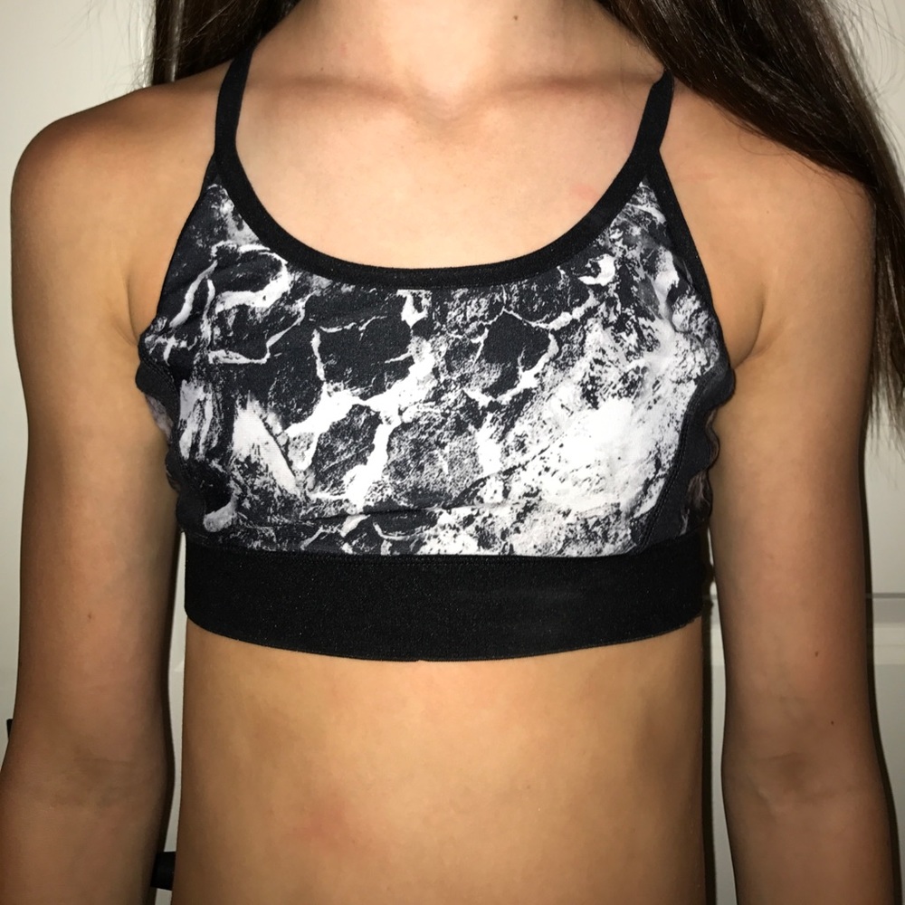 Sports bra