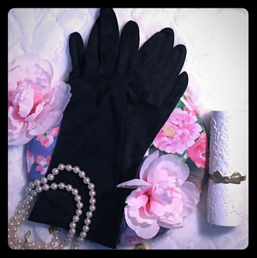 Navy vintage gloves