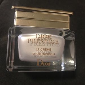 Dior Prestige La Crème Texture Essentielle