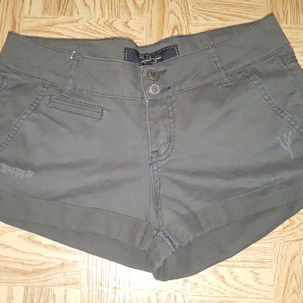 Jessica Simpson Women’s Forever Roll Cuff Shorts S